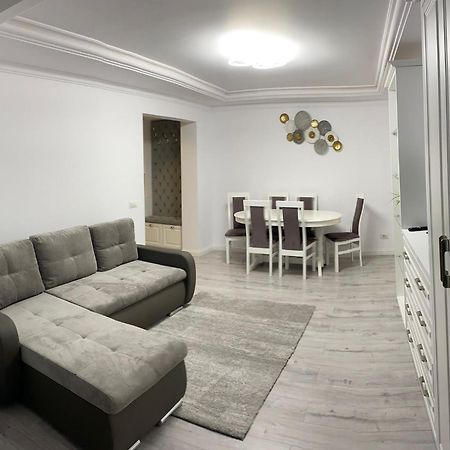 Apartament Areni スチャヴァ エクステリア 写真